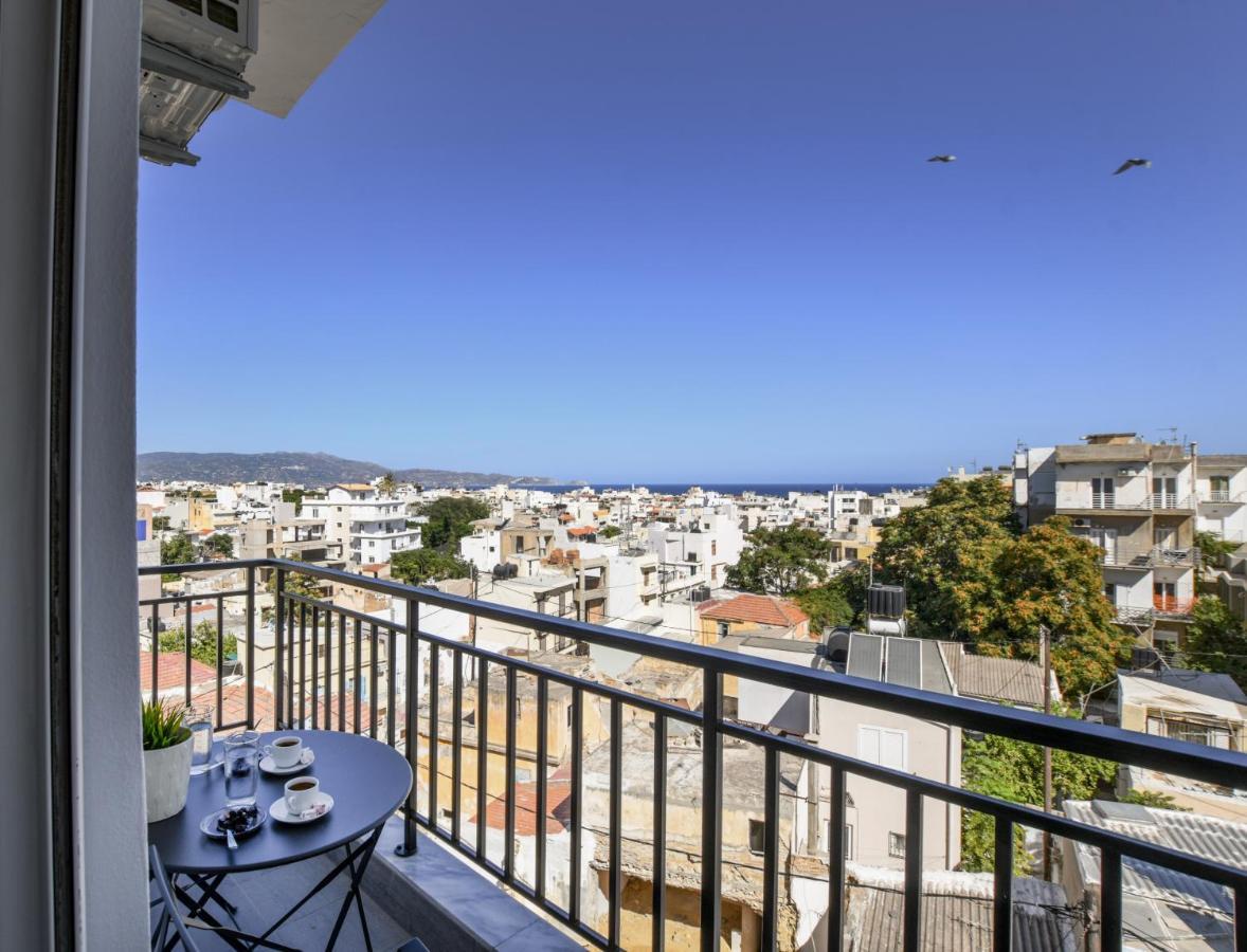 Sunset Luxury Suite - Rooftop Apartment In The City Center Heraklion  Екстер'єр фото